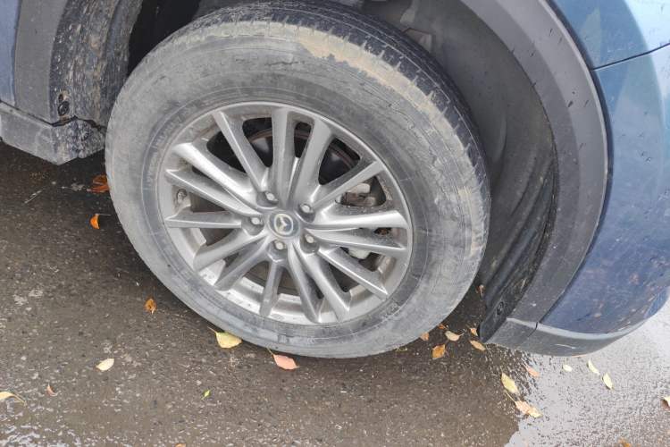 Used Mazda CX-5 2017 2.0L Automatic 2WD ZhiShang Trim China VI Standard Right Front Wheel Hub