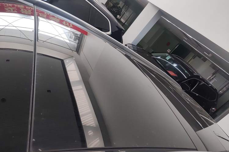 Used Mercedes-Benz GLC 2021 GLC 260 L 4MATIC Luxury Model Roof