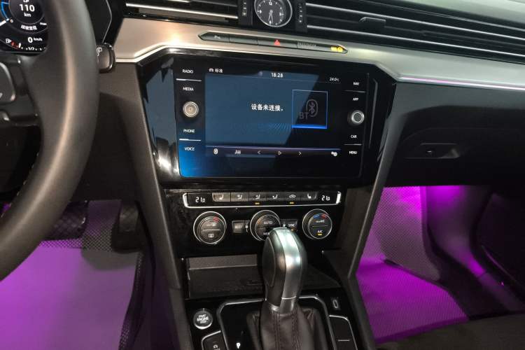 Used Volkswagen Variant 2018 380TSI Two-Wheel Drive Comfort Edition
