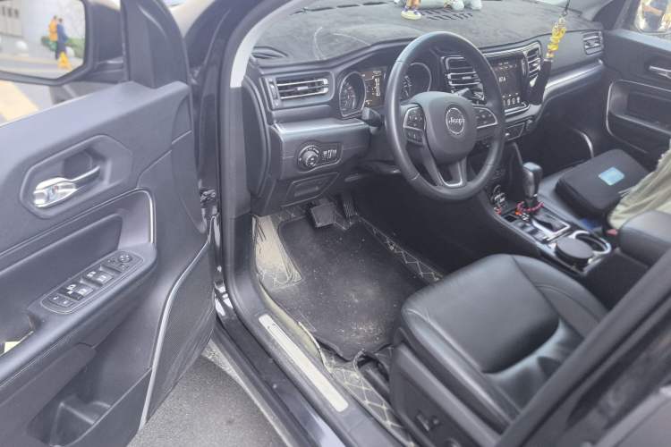 Used Jeep Grand Commander 2018 2.0T Four-Wheel Drive Enjoyment Edition China VI