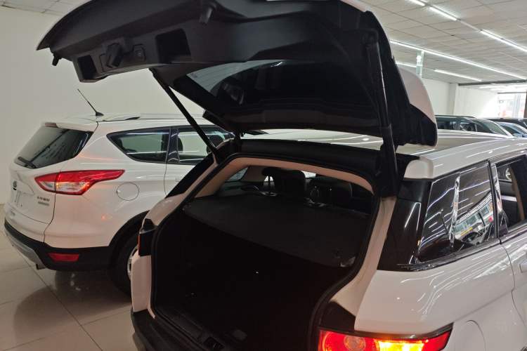 Used Land Rover Range Rover Evoque 2015 2.0T Five-Door Zhiyao Edition
