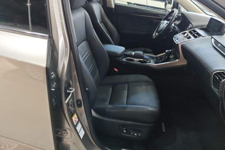 Used Lexus NX 2018 300h All-Wheel-Drive FENGZHI Edition China V Emission Standard