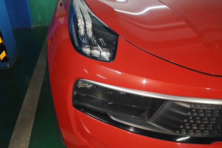 Used Lynk & Co 01 2017 2.0T Four-Wheel Drive Pro Edition Right Front Headlight