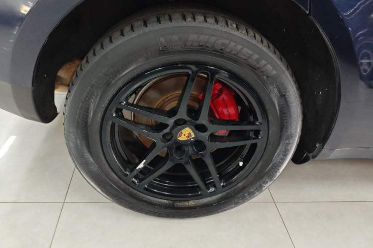 Used Porsche Macan 2018 Macan 2.0T