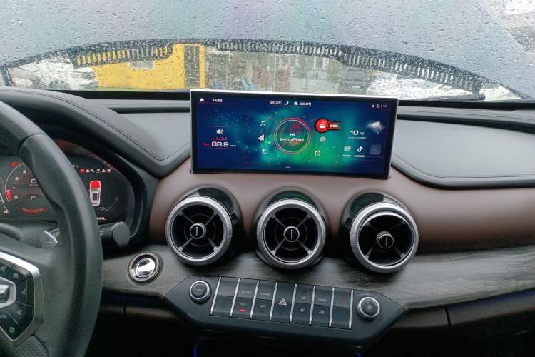 Used Wey VV7 2021 2.0T Technology Edition
