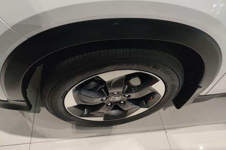 Used Honda Vezel 2015 1.8L CVT 2WD Luxury Model