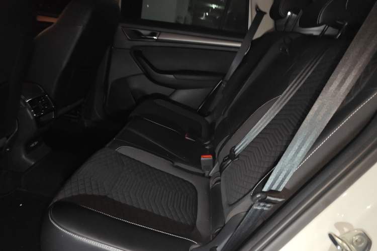 Used Skoda Kodiaq 2017 TSI330 5-seat Two-Wheel Drive Comfort Edition Left Rear Seat