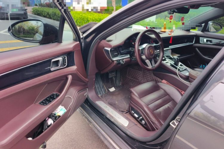 Used Porsche Panamera 2017 Panamera 4 Executive Long Wheelbase 3.0T Driver Seat