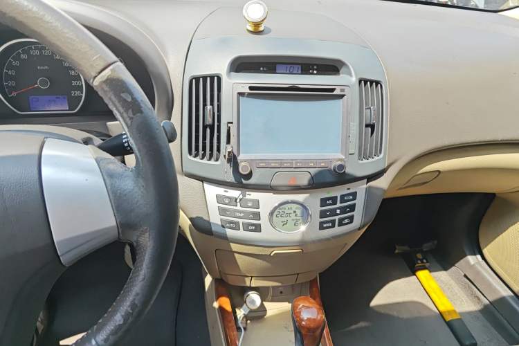 Used Hyundai Celesta 2010 1.6L AT GLS
