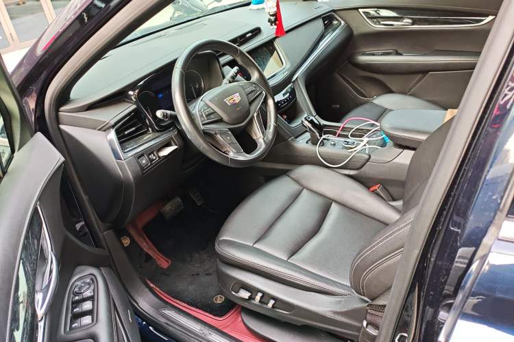 Used Cadillac XT5 2021 2.0T Two-Wheel Drive Luxury Version