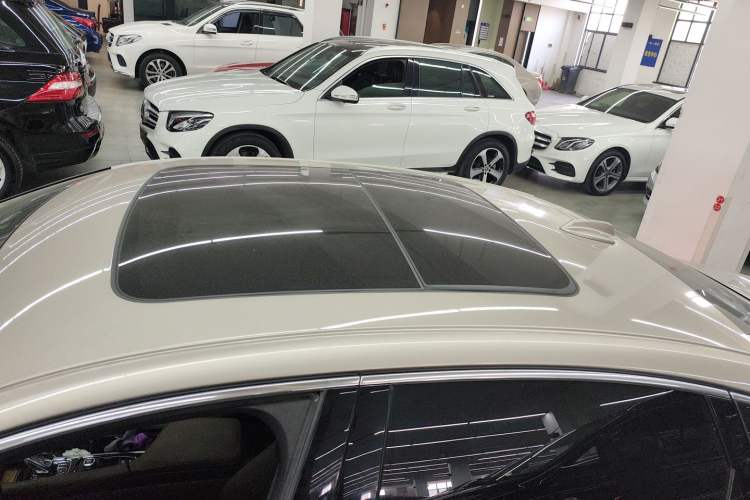 Used Volvo S90 2023 B5 Zhiyi Luxury Edition Roof