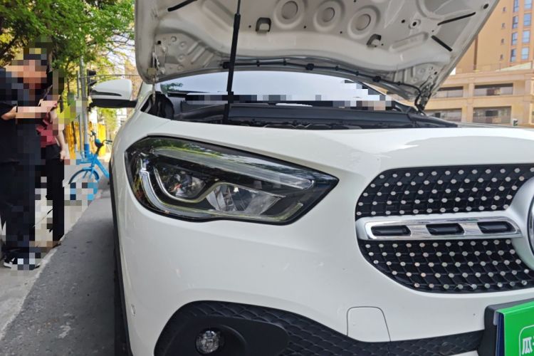 Used Mercedes-Benz GLA 2022 Facelifted GLA 200 Right Front Headlight