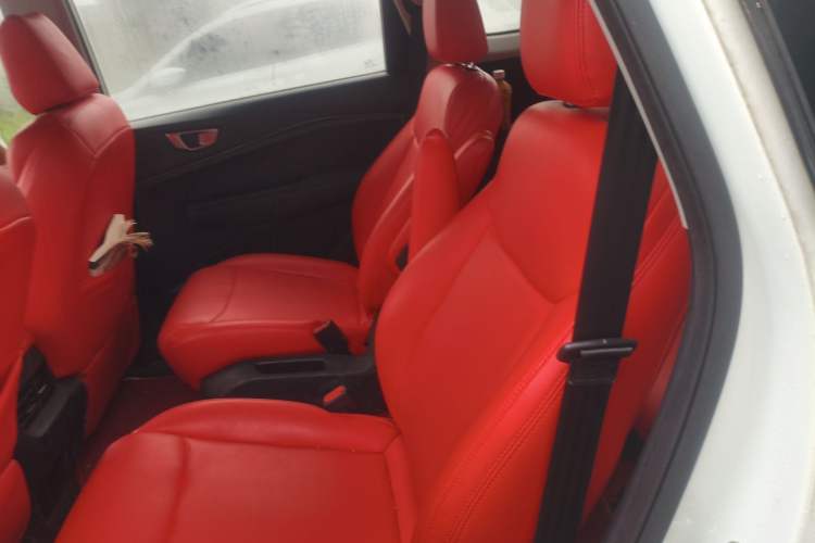 Used Wuling Jiachen 2022 1.5L Manual Enjoyment Elite Model
