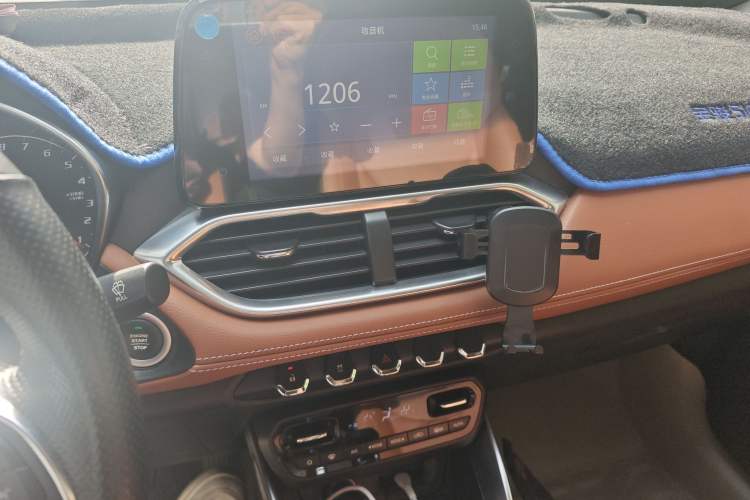 Used Baojun 510 2017 1.5L Manual Luxury Model
