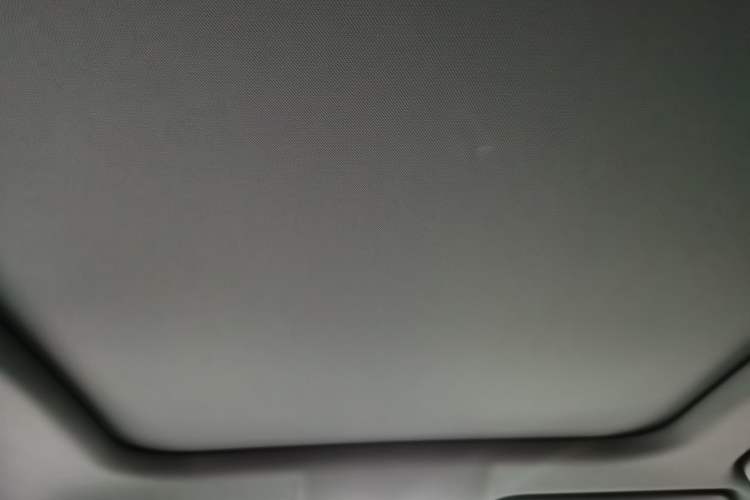 Used CHANGAN OSHAN Z6 2022 Blue Whale 1.5T DCT Smart Edition Urban Version Headliner