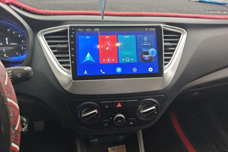 Used Hyundai Verna (new generation) 2020 1.4L Manual GLS Cool Edition Audio And AC Panel