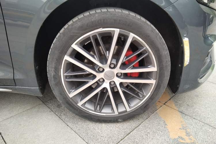 Used Geely Auto Preface 2021 2.0TD Luxury Version Right Front Wheel Hub