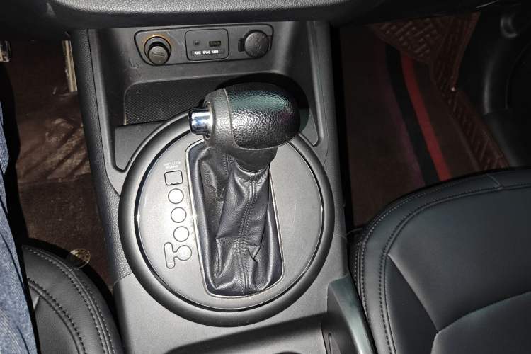 Used Kia Sportage R 2014 2.0L Automatic Two-Wheel Drive GL