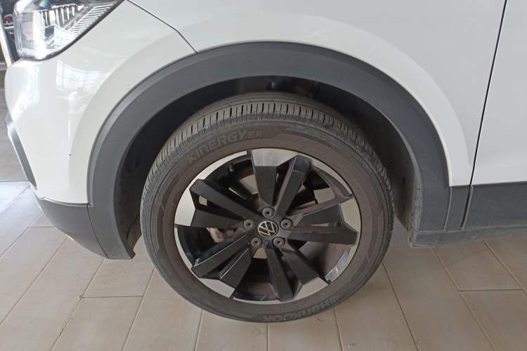 Used Volkswagen Tacqua 2023 200TSI DSG Joy-Connect Edition