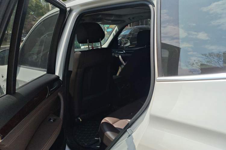 Used BMW X3 2014 xDrive20i X Design Package Left Rear Seat