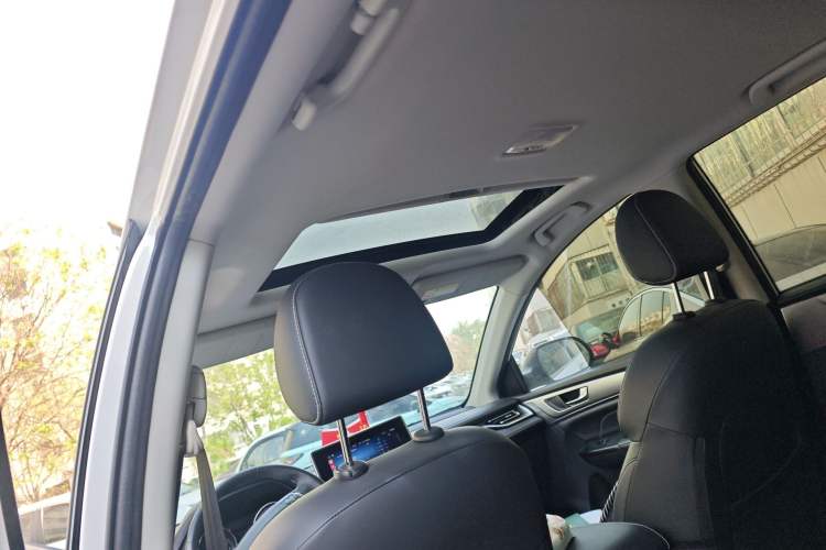 Used Haval M6 2021 PLUS 1.5T Manual Luxury Smart Connectivity Model