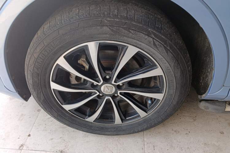 Used Zotye SR7 2016 1.5T CVT Cube Heart Edition China V Standard