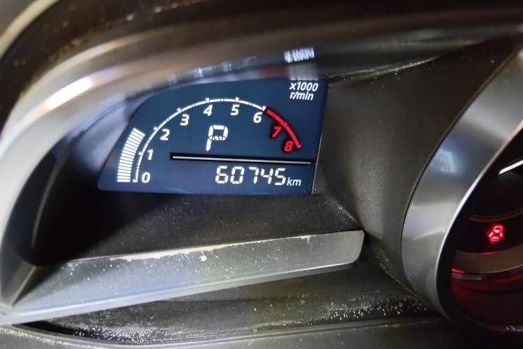 Used Mazda 3 Axela 2016 Sedan 1.5L Automatic Luxury Model
