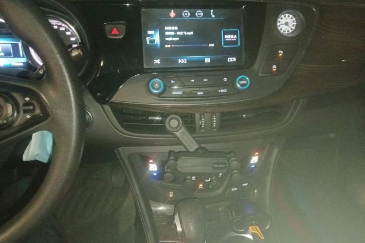 Used Buick Envision 2019 20T Two-Wheel Drive Leading Model China VI Standard