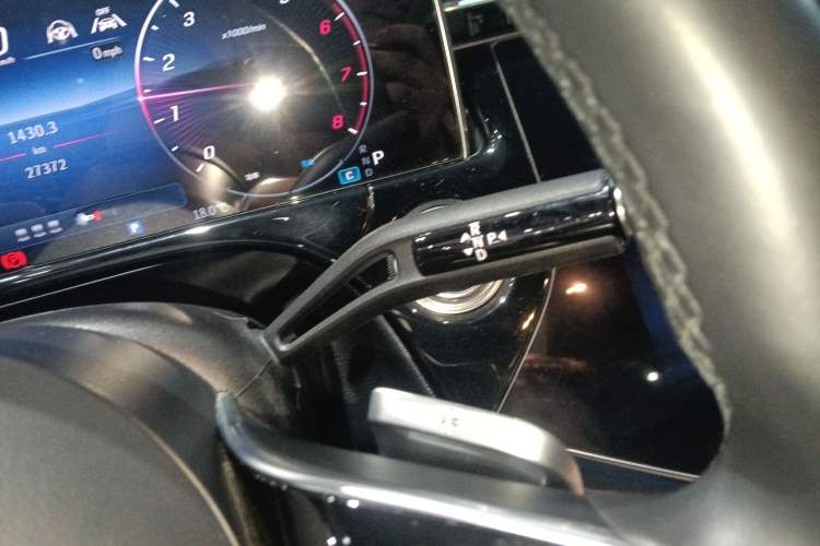 Used Mercedes-Benz E-Class 2024 E 300 L Luxury Model Gear Lever