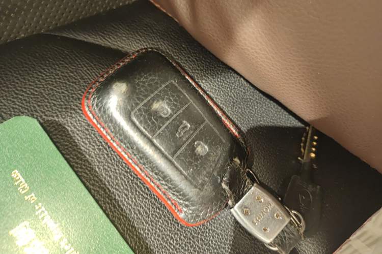 Used Volkswagen Tayron 2019 330TSI Two-Wheel Drive Luxury Model China VI Standard
