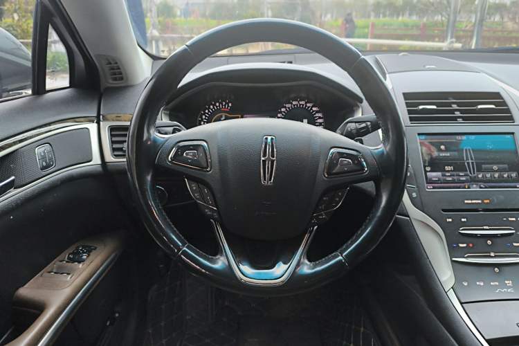 Used Lincoln MKZ 2014 2.0T Prestige Edition
