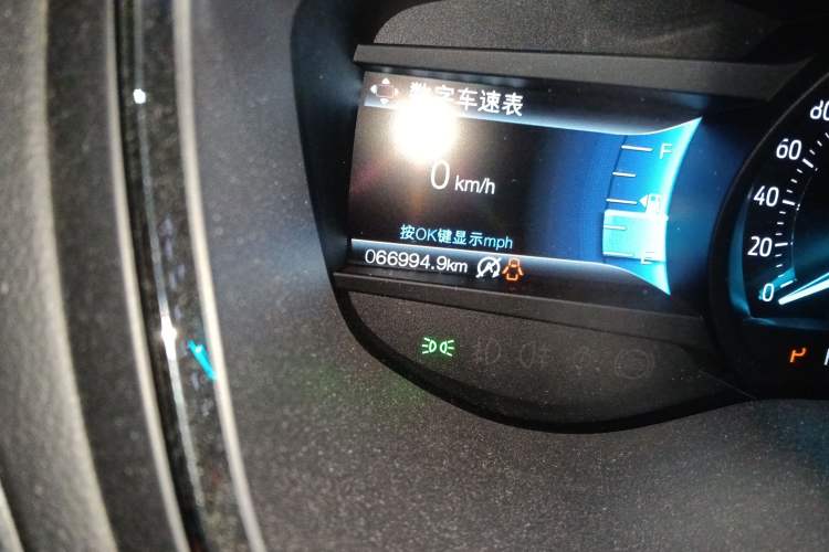 Used Ford Taurus 2017 EcoBoost 245 Fashion Edition