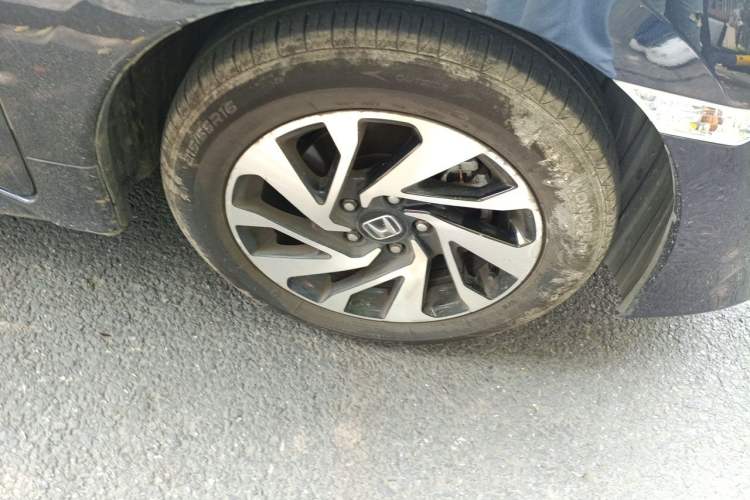 Used Honda Civic 2016 220TURBO CVT Luxury Edition
