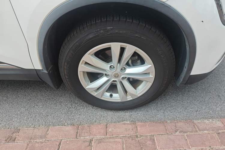 Used Renault Koleos 2018 2.0L Two-Wheel-Drive Luxury Edition Right Front Wheel Hub