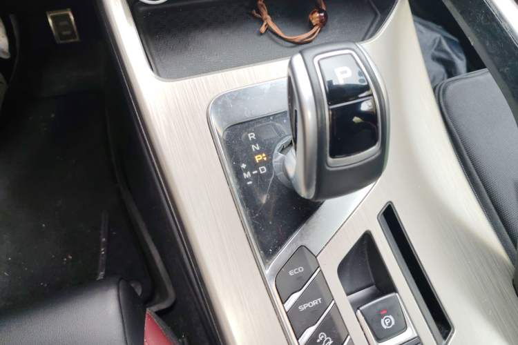 Used Geely Auto Coolray 2019 Sport Model 260T DCT Battle China V Standard