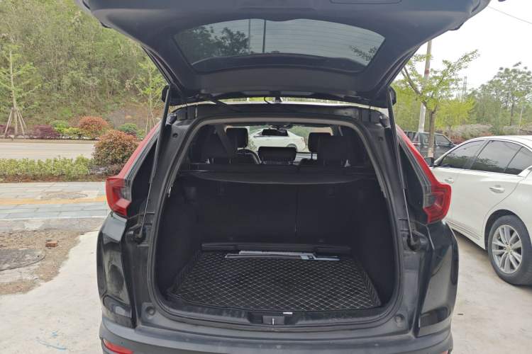 Used Honda CR-V 2021 240TURBO CVT Two-Wheel Drive Urban Edition Trunk