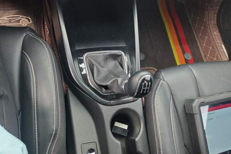 Used Dongfeng Fengon 580 2021 Revised ☆ Star Edition 1.8L Manual Elite Version