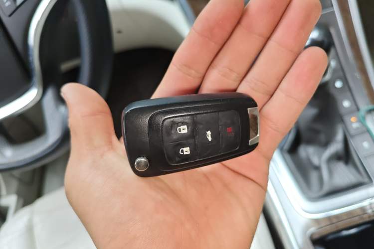 Used Roewe e950 2016 1.4T Luxury Edition Vehicle Key