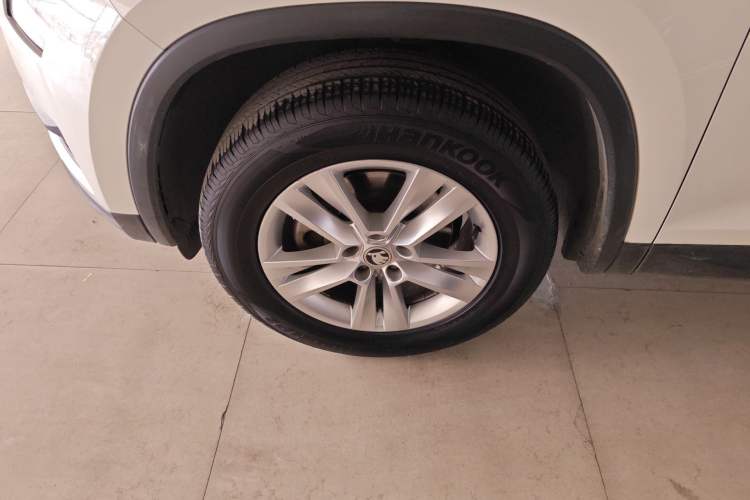 Used Skoda Kodiaq 2018 Facelifted TSI330 5-Seater Two-Wheel-Drive Standard Edition