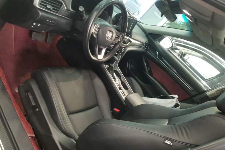 Used Honda Accord 2018 260TURBO Luxury Edition China VI
