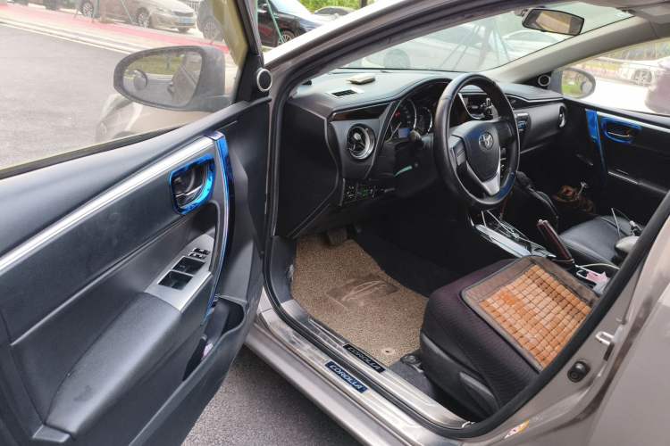 Used Toyota Corolla 2018 1.2T S-CVT GL Smart Enjoyment Version Driver Seat