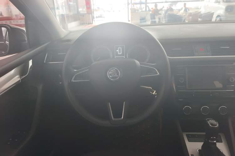 Used Skoda Octavia 2018 TSI230 DSG Luxury Edition