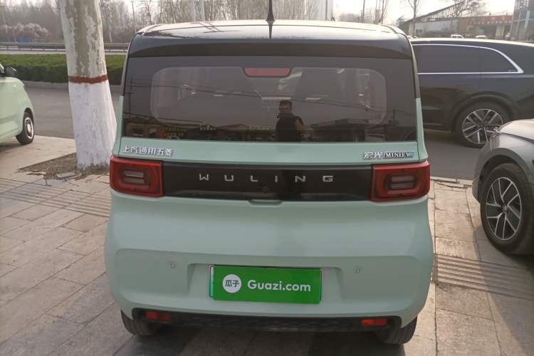 Used Wuling Hongguang MINIEV 2021 Macaron Fashion Edition Lithium-Ion Battery Rear