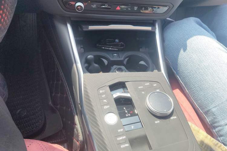 Used BMW 3 Series 2025 325Li M Sport Package Gear Lever