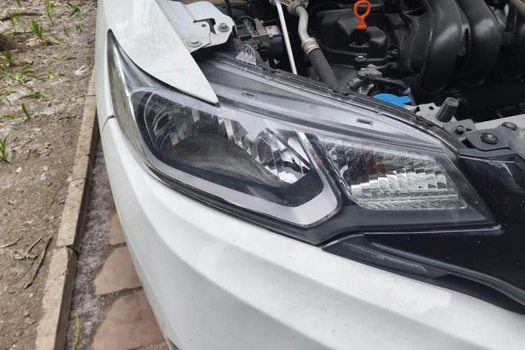 Used Honda Fit 2016 1.5L LXS CVT Comfort Sunroof Version Right Front Headlight