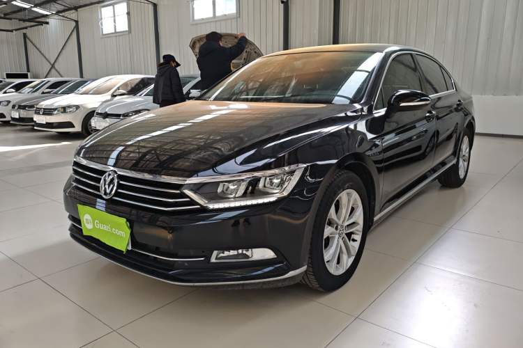Used Volkswagen Magotan 2019 330TSI DSG Luxury Version China VI Standard