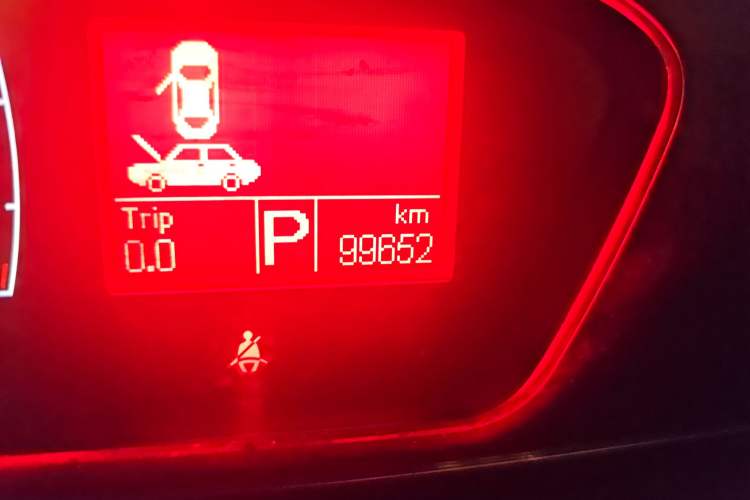 Used Roewe 550 2012 550 1.8L Automatic Value Edition
