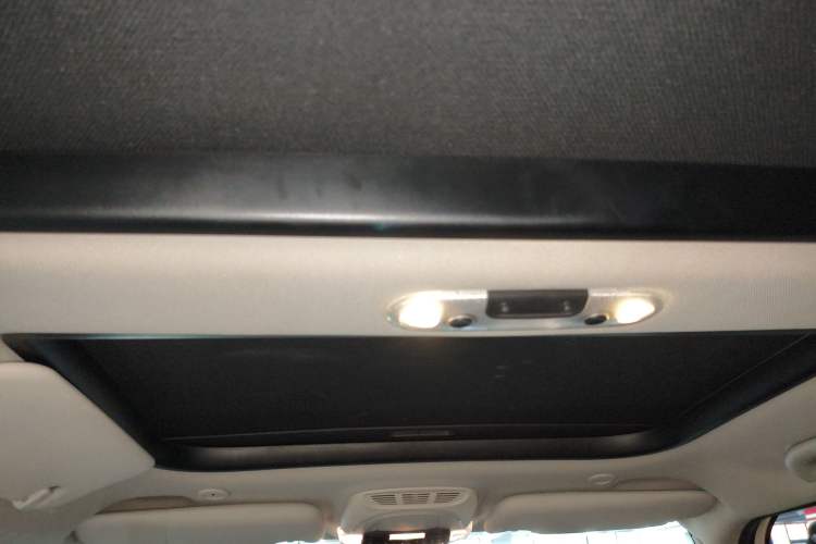 Used MINI 2015 1.5T COOPER Fun Five-Door Edition
