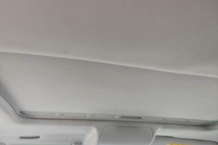 Used Volkswagen Polo 2016 1.6L Automatic Comfort Model Headliner