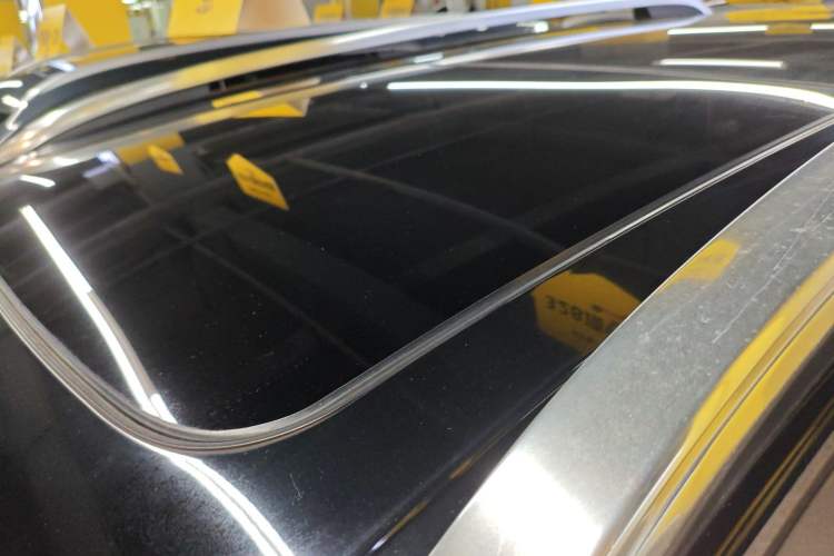 Used Ford Edge 2018 EcoBoost 245 Two-Wheel-Drive Titanium 7-Seater China V Standard
